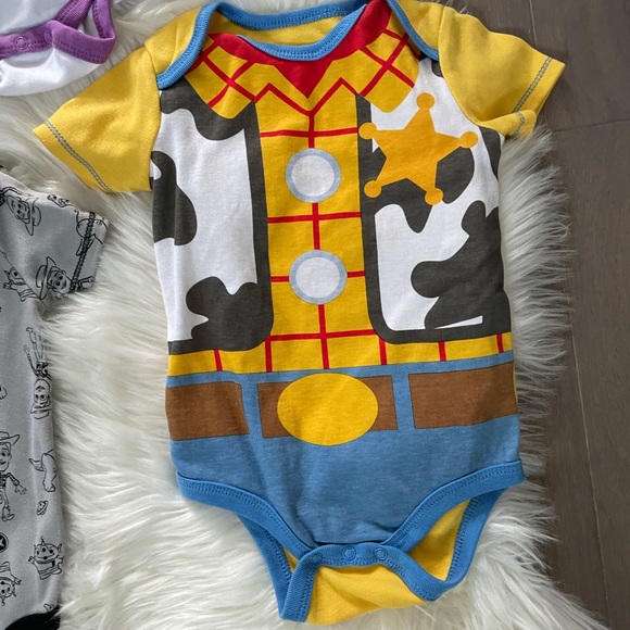 Toy Story Onesies - 3 NWOT - Picture 4 of 8